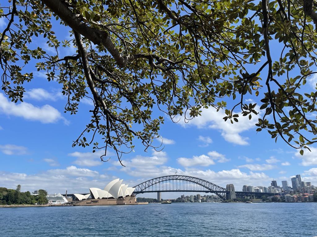 Middle power prisoners: The limits and opportunities of an Australia-Canada middle power&nbsp;alignment